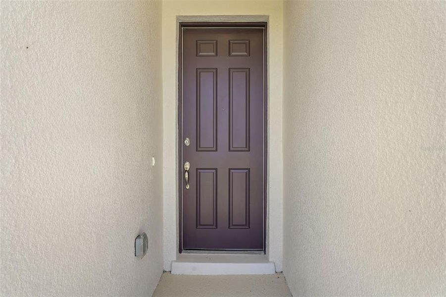 Exterior details and patio area of a home in Willowbrook North, Winter Haven (Image 17). Exterior details and patio area of a home in Willowbrook North, Winter Haven (Image 17).