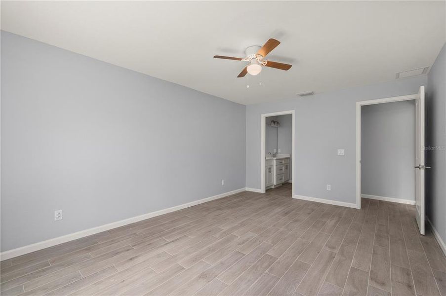 Spacious, unfurnished interior of a new home in , Punta Gorda (Image 32). Spacious, unfurnished interior of a new home in , Punta Gorda (Image 32).