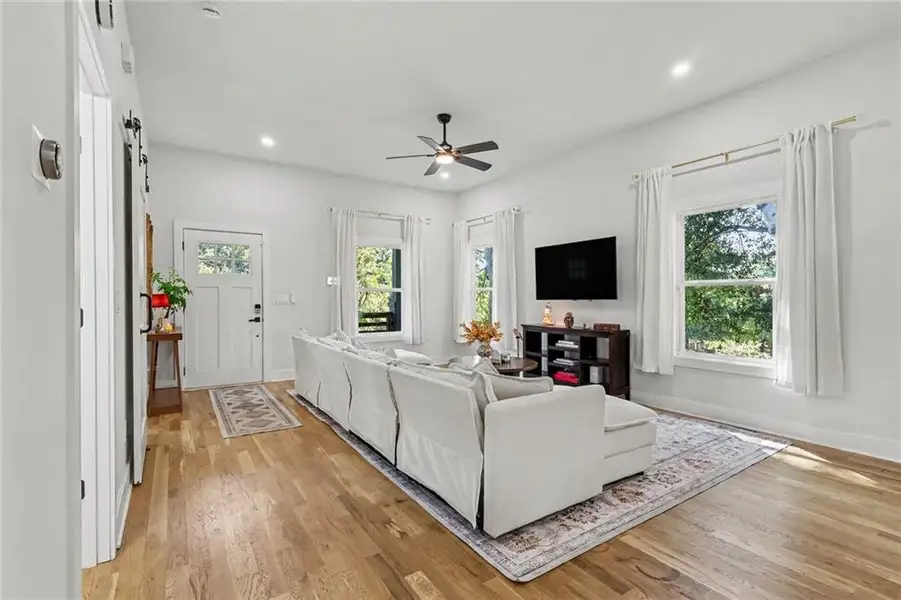 Furnished interior view inside a new home in , Atlanta (Image 11).