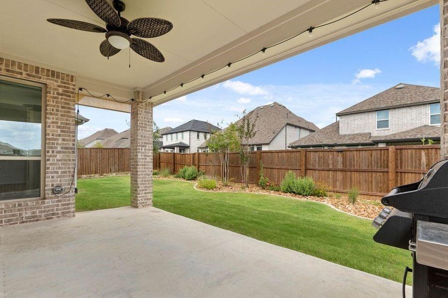 Exterior details and patio area of a home in , Prosper (Image 3).