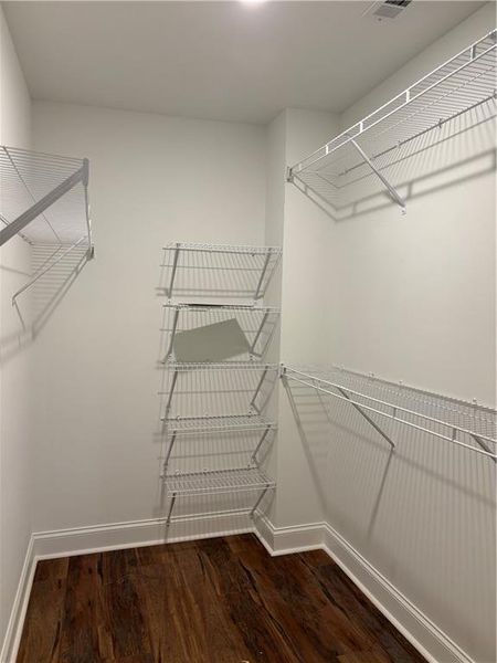 Image 12 of a home in .