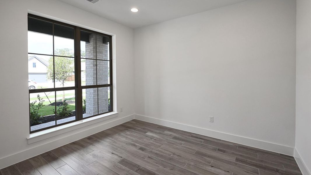 Spacious, unfurnished interior of a new home in Juniper Springs, Lockhart (Image 16).