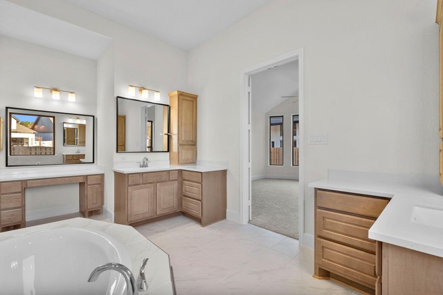 Furnished interior view inside a new home in Colton, Montgomery (Image 9).