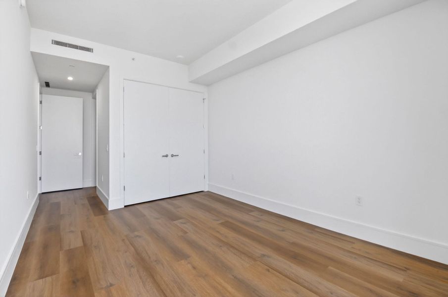 Third bedroom with en suite bathroom