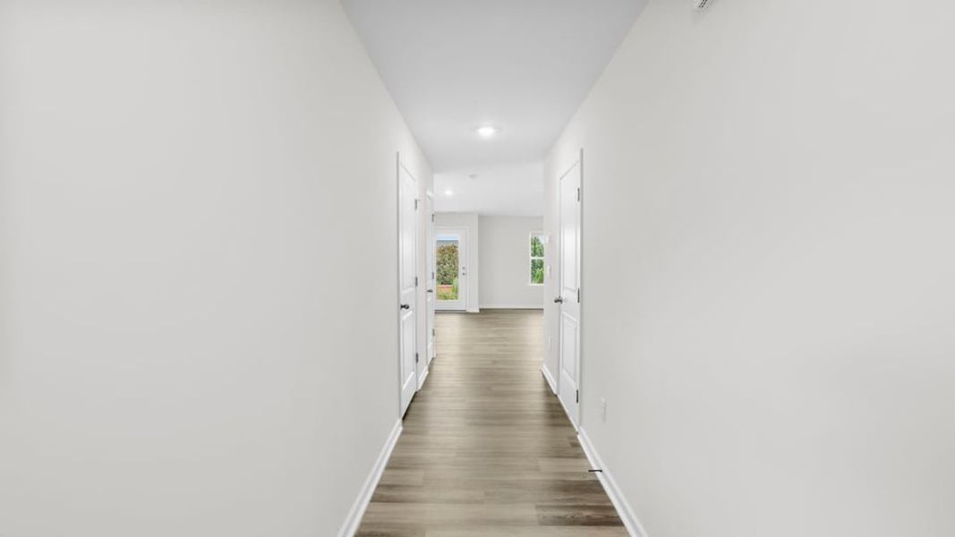 Spacious, unfurnished interior of a new home in Covington Village, Greer (Image 19).