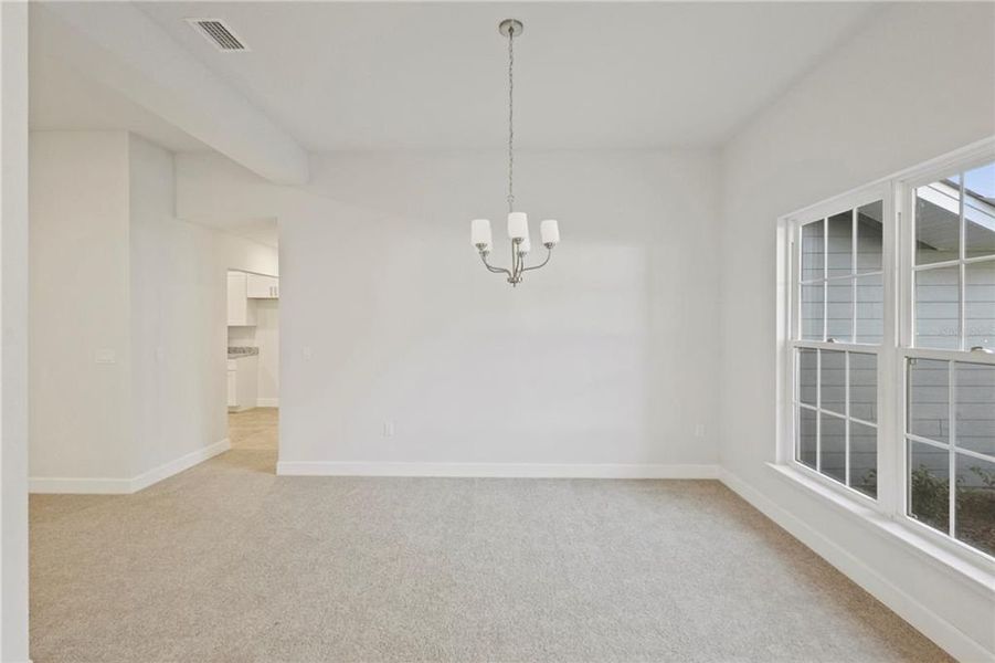 Spacious, unfurnished interior of a new home in Royal Highlands, Weeki Wachee (Image 13).