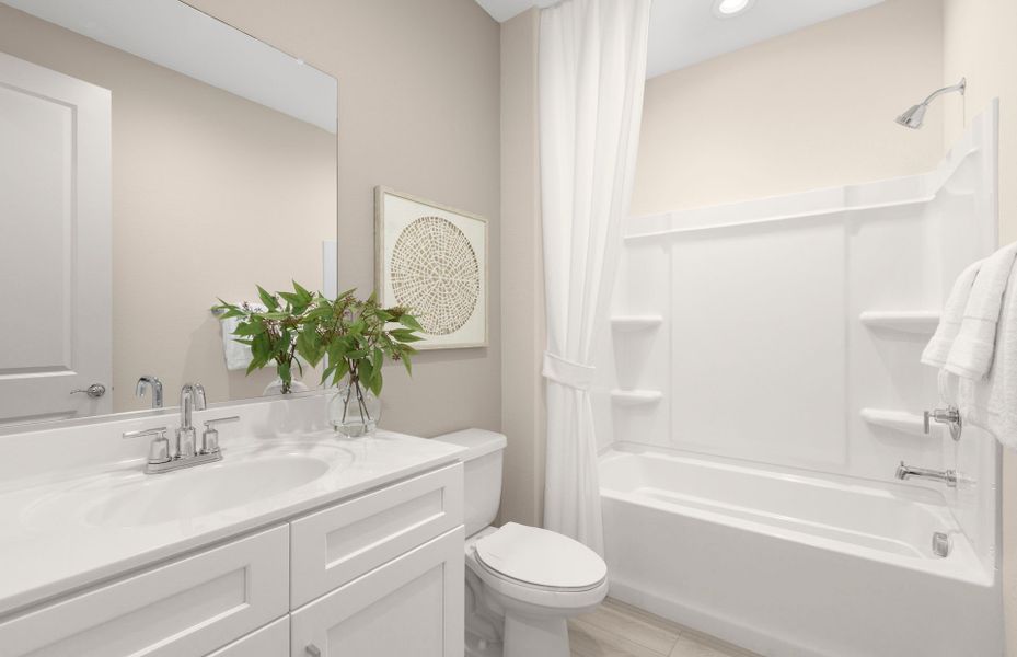 Representative furnished interior of a home built from the Starling by Pulte Homes in Alamar, Tolleson (Image 12).