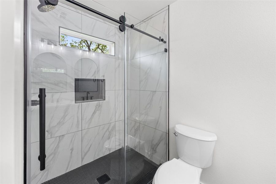 Furnished interior view inside a new home in , Brenham (Image 3).