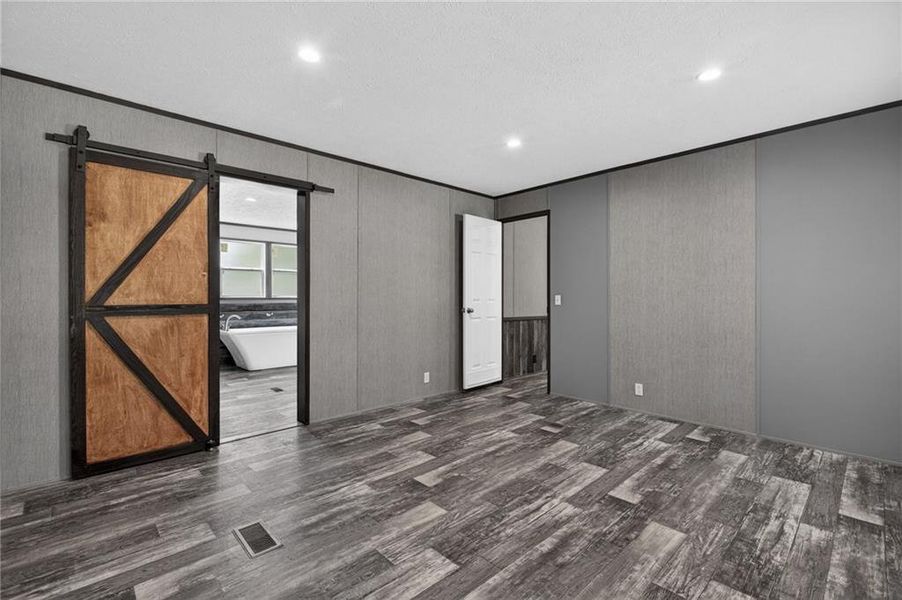 Spacious, unfurnished interior of a new home in , Rockmart (Image 28).