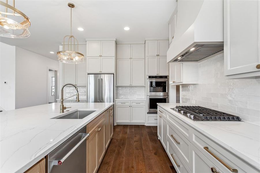Furnished interior view inside a new home in , Dallas (Image 14).