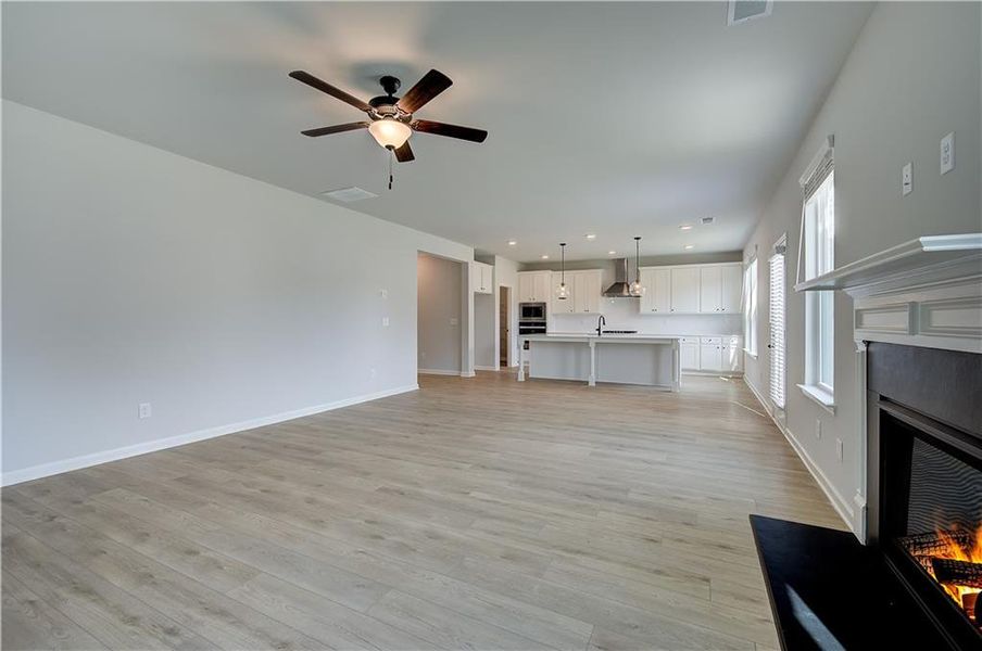 Spacious, unfurnished interior of a new home in Burchwood, Stockbridge (Image 26).
