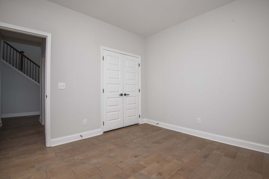 Spacious, unfurnished interior of a new home in Ivey Farms - The Grove Collection, Farragut (Image 30). Spacious, unfurnished interior of a new home in Ivey Farms - The Grove Collection, Farragut (Image 30).