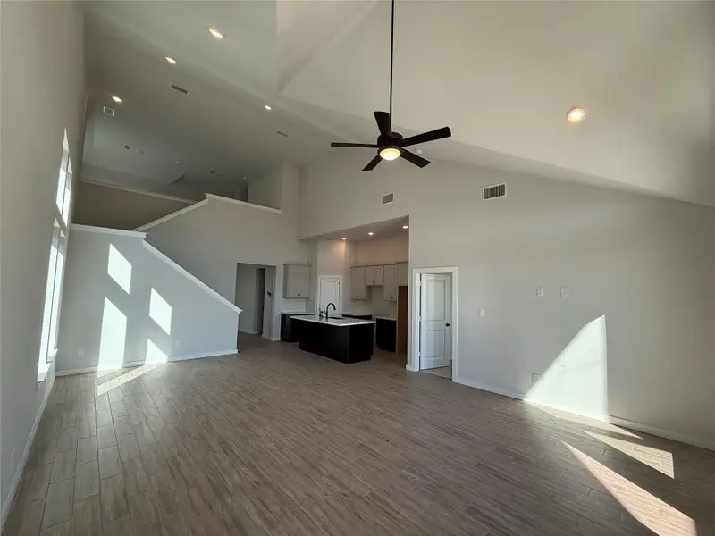 Spacious, unfurnished interior of a new home in Austin Point, Richmond (Image 9).