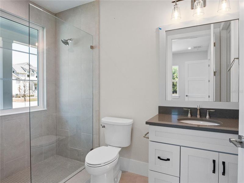 Furnished interior view inside a new home in , Oakland (Image 40).