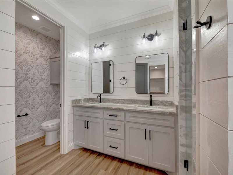 Furnished interior view inside a new home in , Huntington (Image 13).