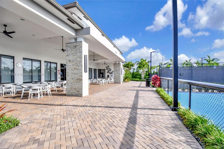 Exterior details and patio area of a home in , Boynton Beach (Image 41).