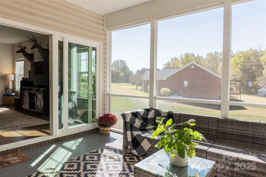 Image 34 of a home in .