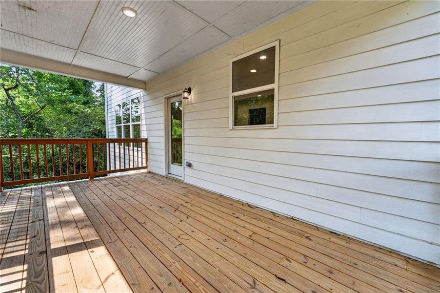 Exterior details and patio area of a home in , Decatur (Image 21).