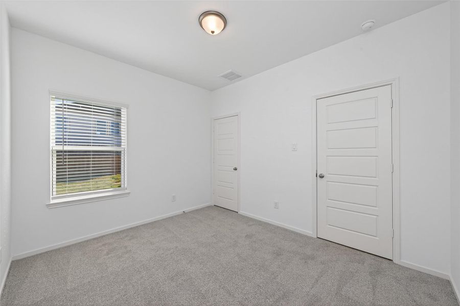 Spacious, unfurnished interior of a new home in Enclave at Willis, Willis (Image 16).