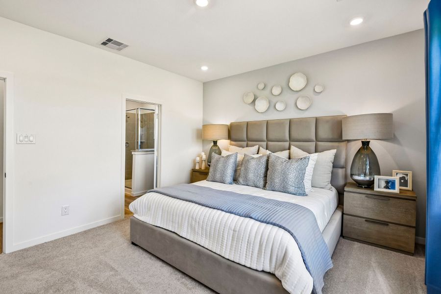 Representative furnished interior of a home built from the Juliet by Taylor Morrison in Mason Woods, Cypress (Image 30). Representative furnished interior of a home built from the Juliet by Taylor Morrison in Mason Woods, Cypress (Image 30).