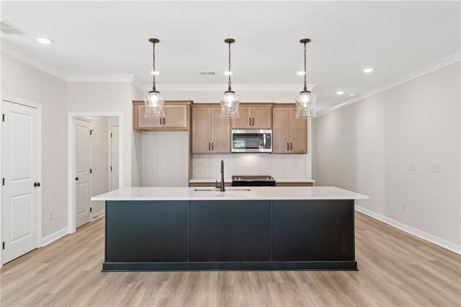Furnished interior view inside a new home in Cherokee Township, Acworth (Image 3).