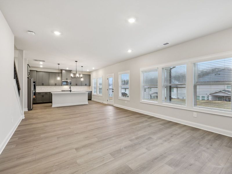 Spacious, unfurnished interior of a new home in Vines at Mill Creek - Estate Series, Braselton (Image 14).