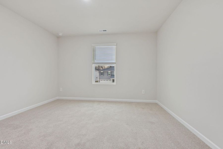 17-web-or-mls-Raleigh - Oak Manor - 540 17-web-or-mls-Raleigh - Oak Manor - 540