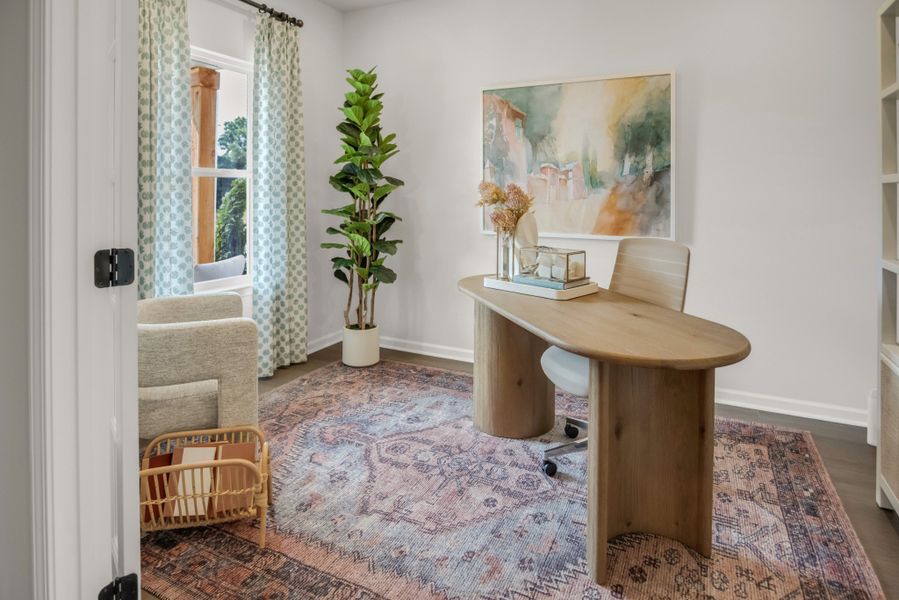 Furnished interior view inside a new home in The Oaks, Clarksville (Image 15).
