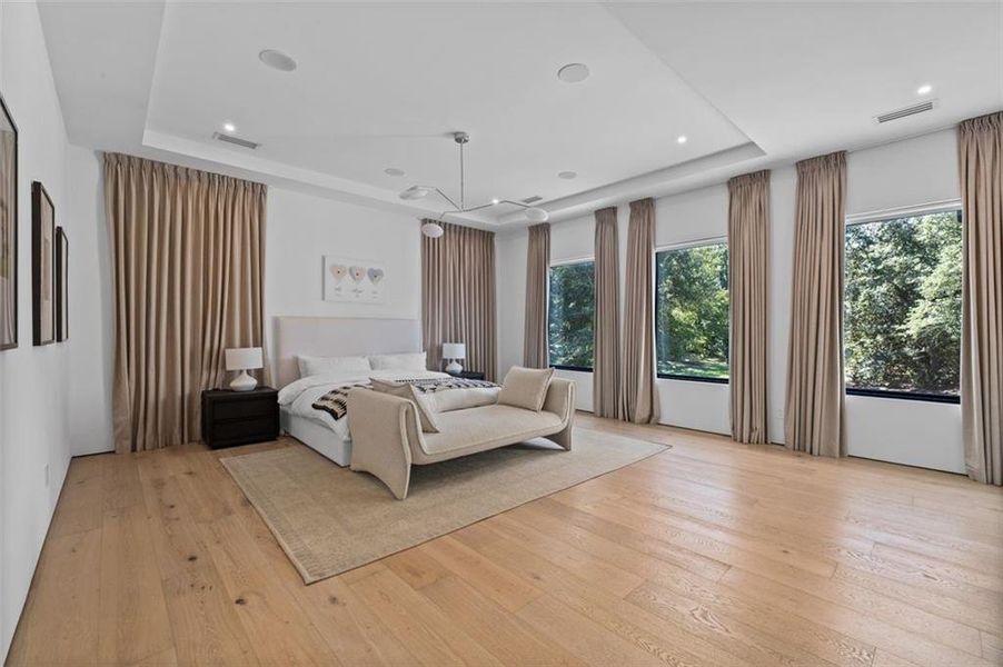 Furnished interior view inside a new home in , Atlanta (Image 38).