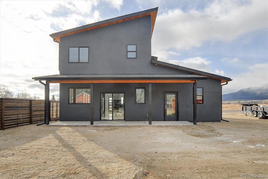 Exterior details and patio area of a home in , Buena Vista (Image 29).