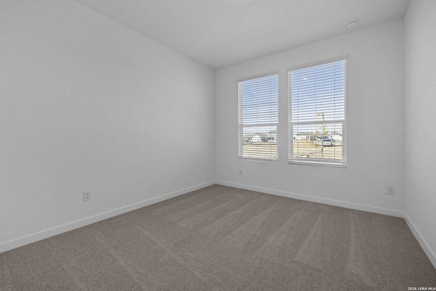 Spacious, unfurnished interior of a new home in Voss Farms, New Braunfels (Image 18).