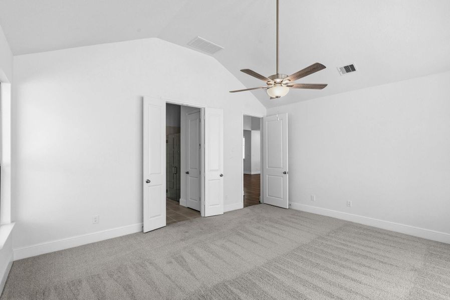 Spacious, unfurnished interior of a new home in COLTON, Montgomery (Image 17).
