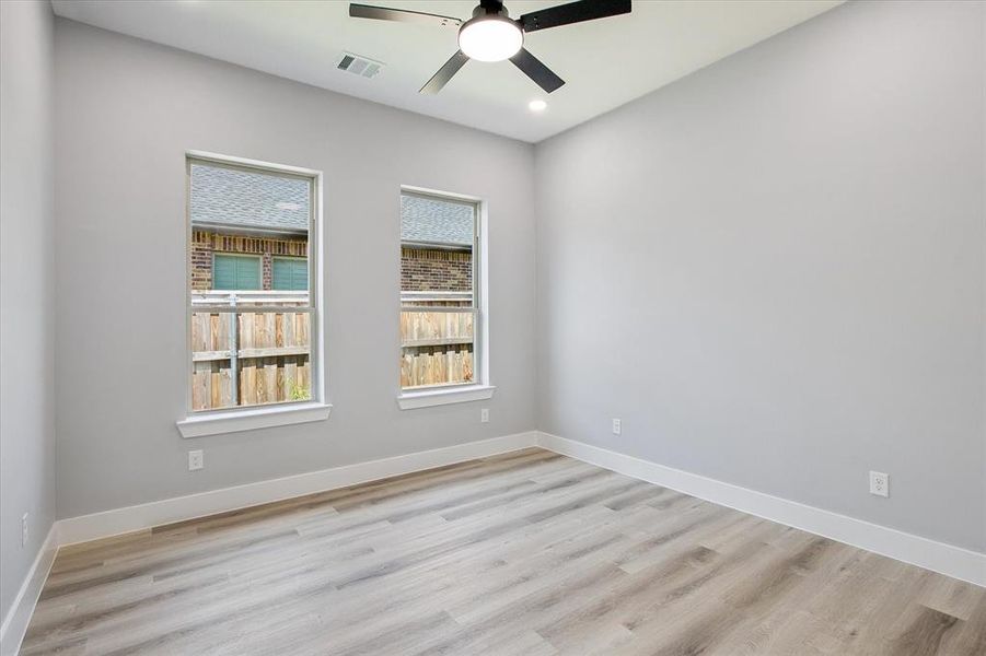 Spacious, unfurnished interior of a new home in , Arlington (Image 19).