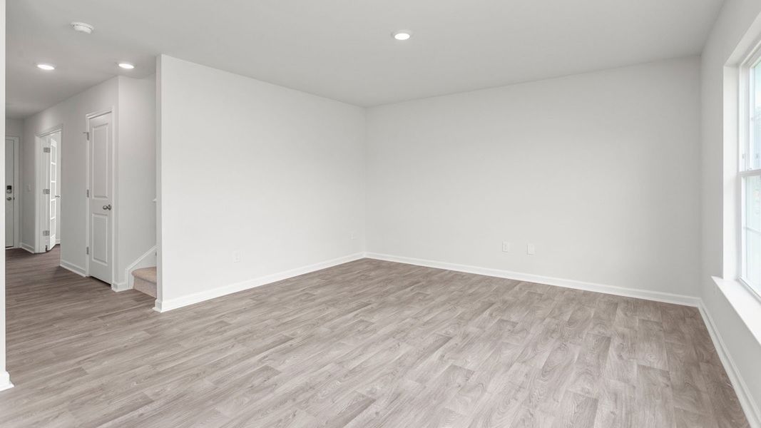 Spacious, unfurnished interior of a new home in Aspen Place, Thomasville (Image 13).