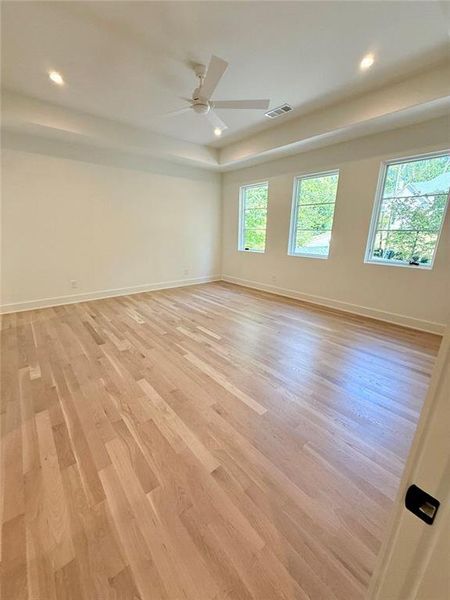 Spacious, unfurnished interior of a new home in , Sandy Springs (Image 53).