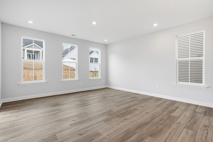 Spacious, unfurnished interior of a new home in Renaissance at White Oak, Garner (Image 14).