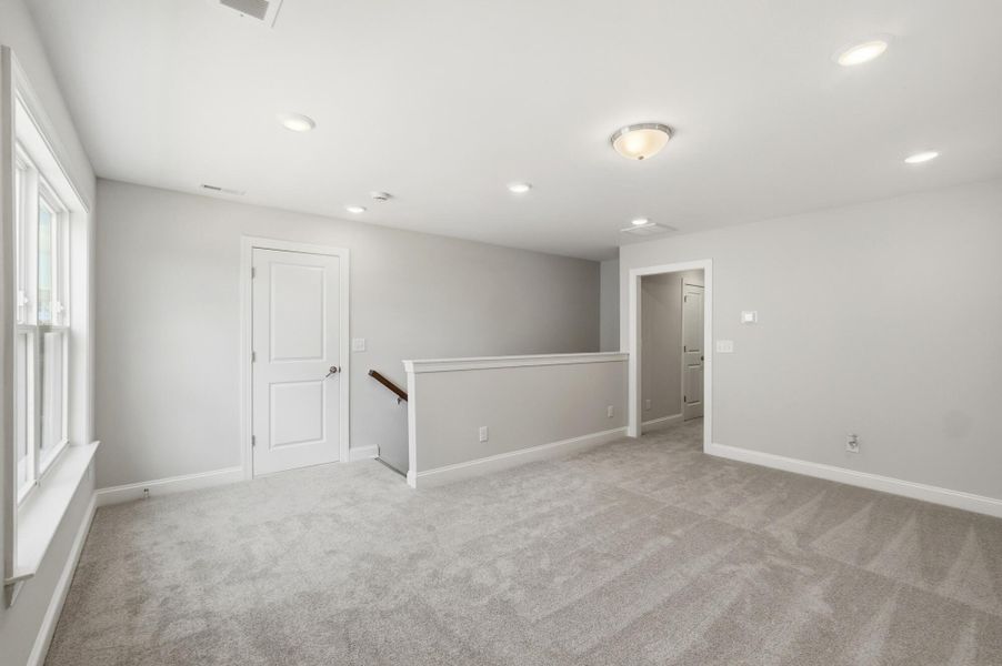 Spacious, unfurnished interior of a new home in Enclave at Riverdale, Huntersville (Image 20). Spacious, unfurnished interior of a new home in Enclave at Riverdale, Huntersville (Image 20).