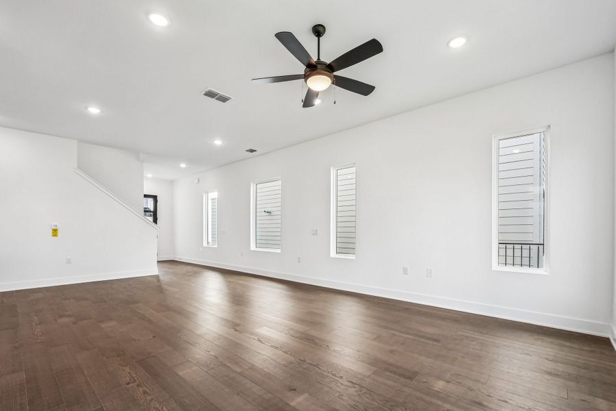 Spacious, unfurnished interior of a new home in Novel, Austin (Image 14). Spacious, unfurnished interior of a new home in Novel, Austin (Image 14).