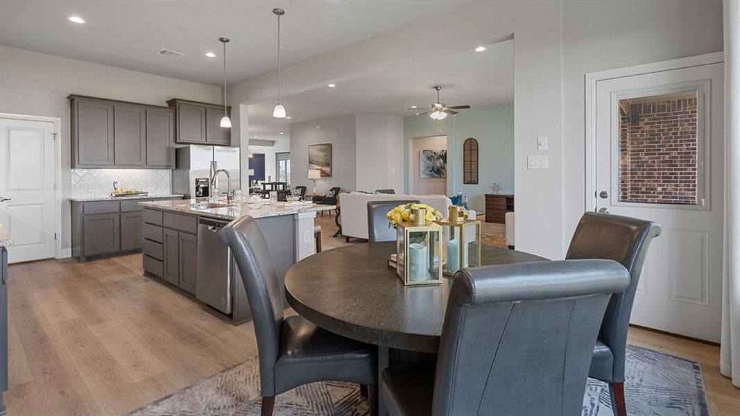 Furnished interior view inside a new home in Lakeview Pointe, Grand Prairie (Image 6).