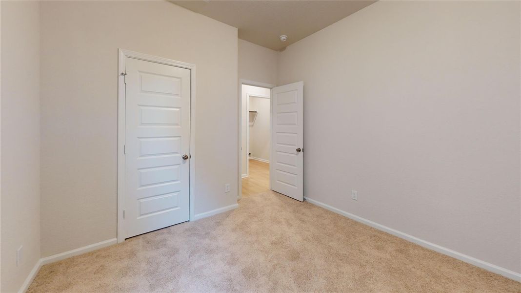 The Cardinal II- Bedroom 3