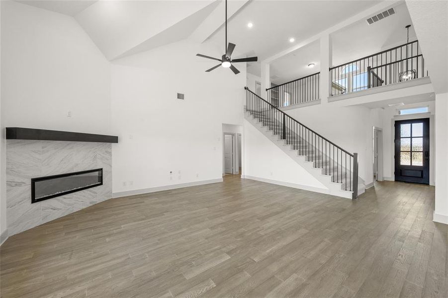 1910 Ranch View Living Room1