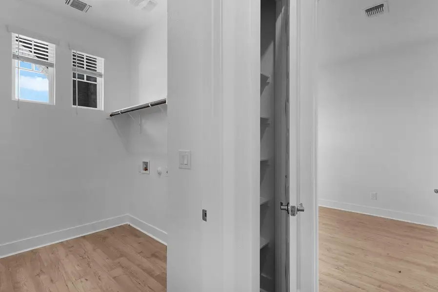 REPRESENTATIVE OF FLOOR PLAN ONLY
