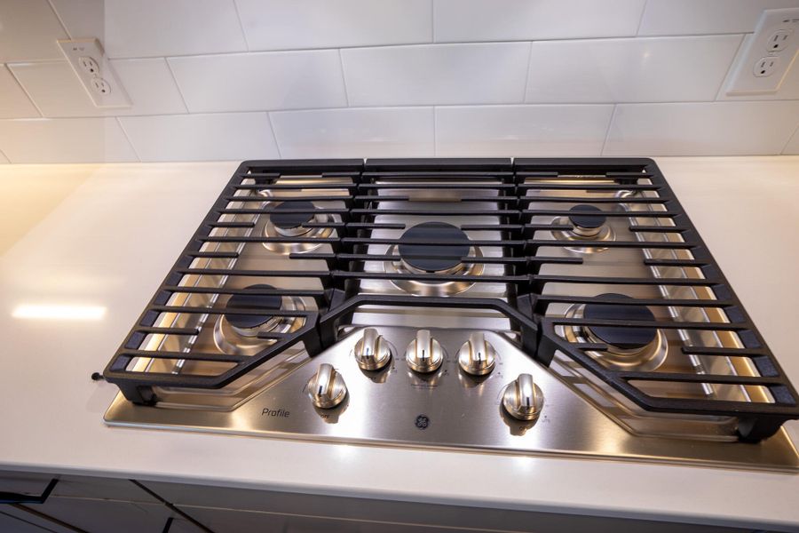 Image 51 of a home in Hewing Farms.