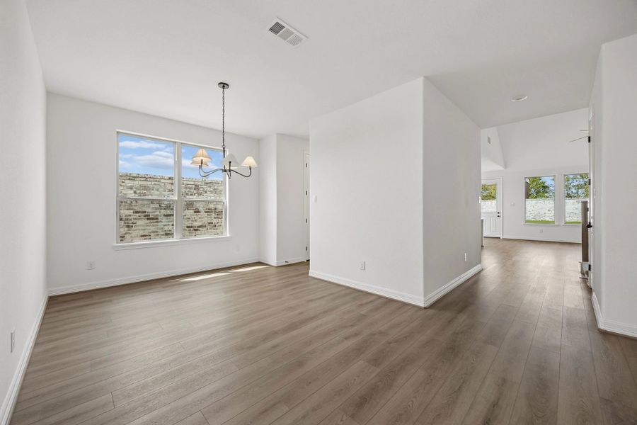Spacious, unfurnished interior of a new home in Austin Point, Richmond (Image 15).