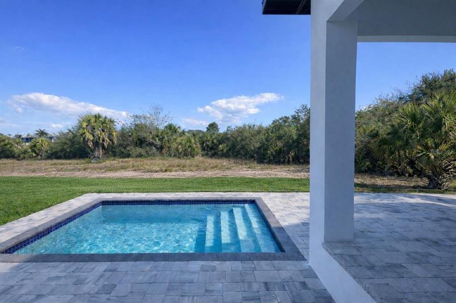 Exterior details and patio area of a home in , Port Charlotte (Image 14).