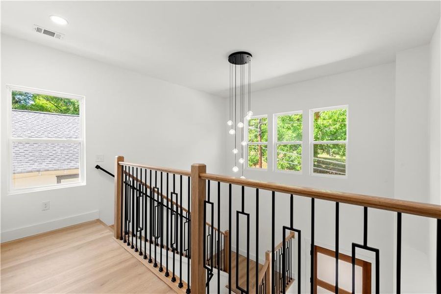 Spacious, unfurnished interior of a new home in , Atlanta (Image 24).