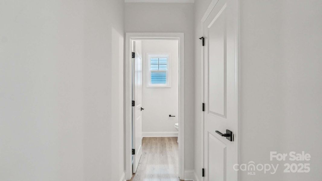 Image 46 of a home in Falls Cove.