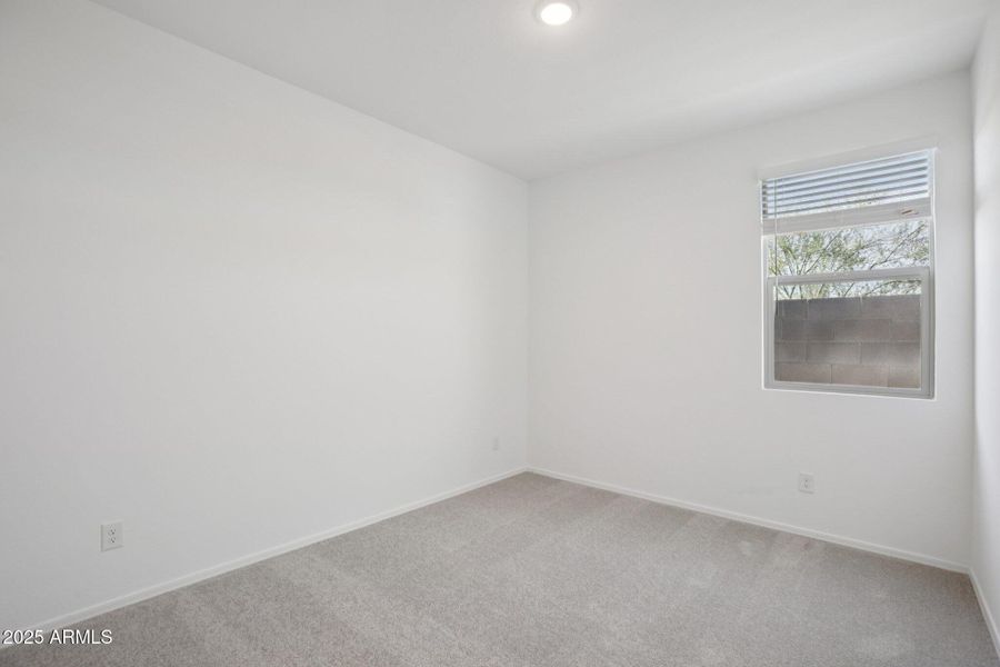 16-web-or-mls-W Bowker St-S1212-016
