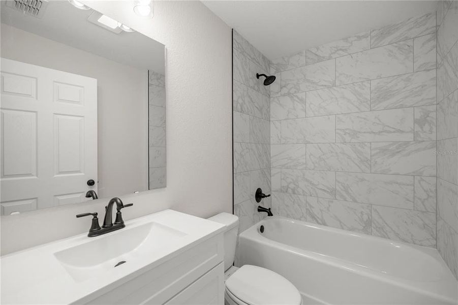 Furnished interior view inside a new home in , Ocala (Image 5).