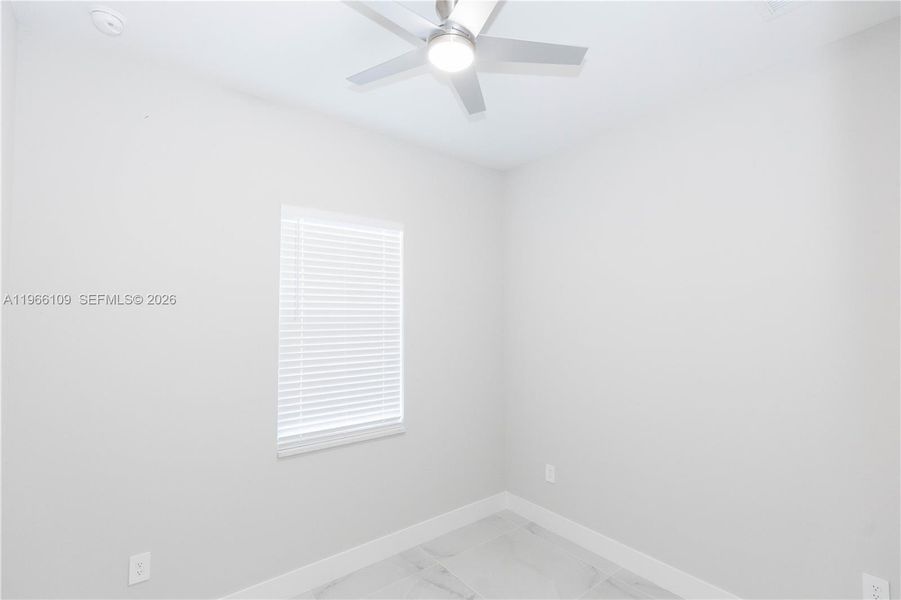Spacious, unfurnished interior of a new home in , Lehigh Acres (Image 19).